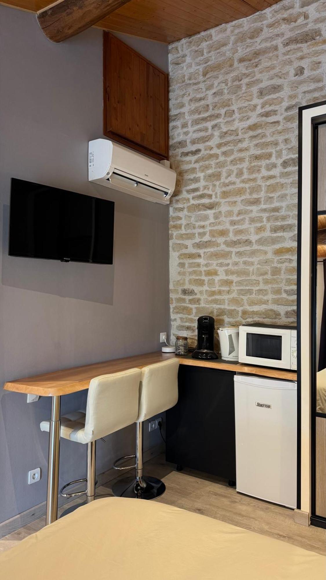 Chambres D'Hotes Les Rozieres Le Bourdet Exteriér fotografie